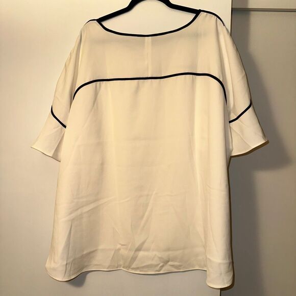 Alfani Women’s Cobalt Breeze Ruffle Sleeve Shirt Cream Black 3XL EUC - Picture 6 of 10